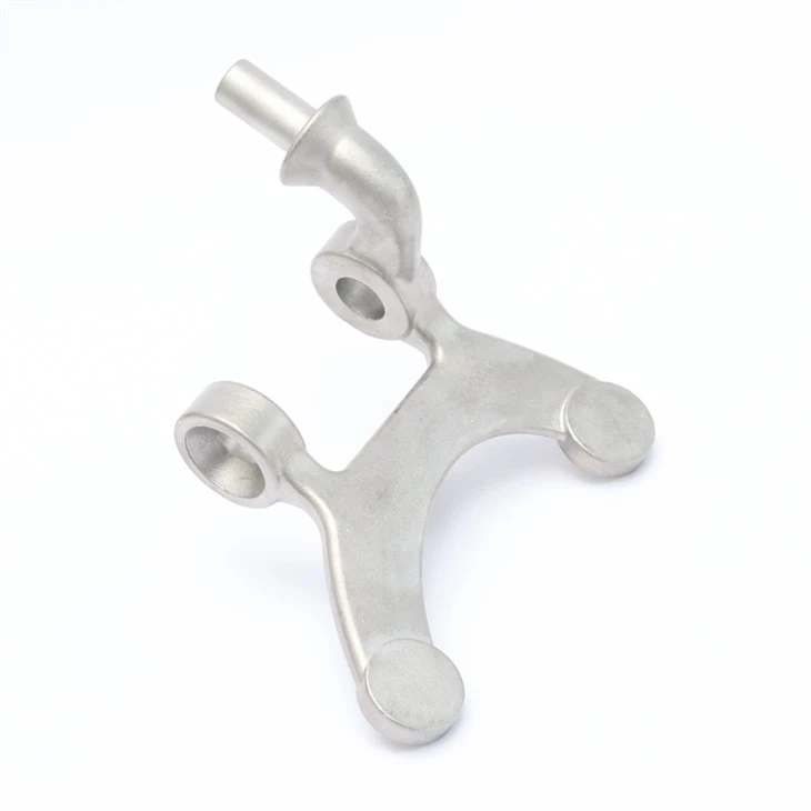 Precision-Machined and investment casting auto bracket